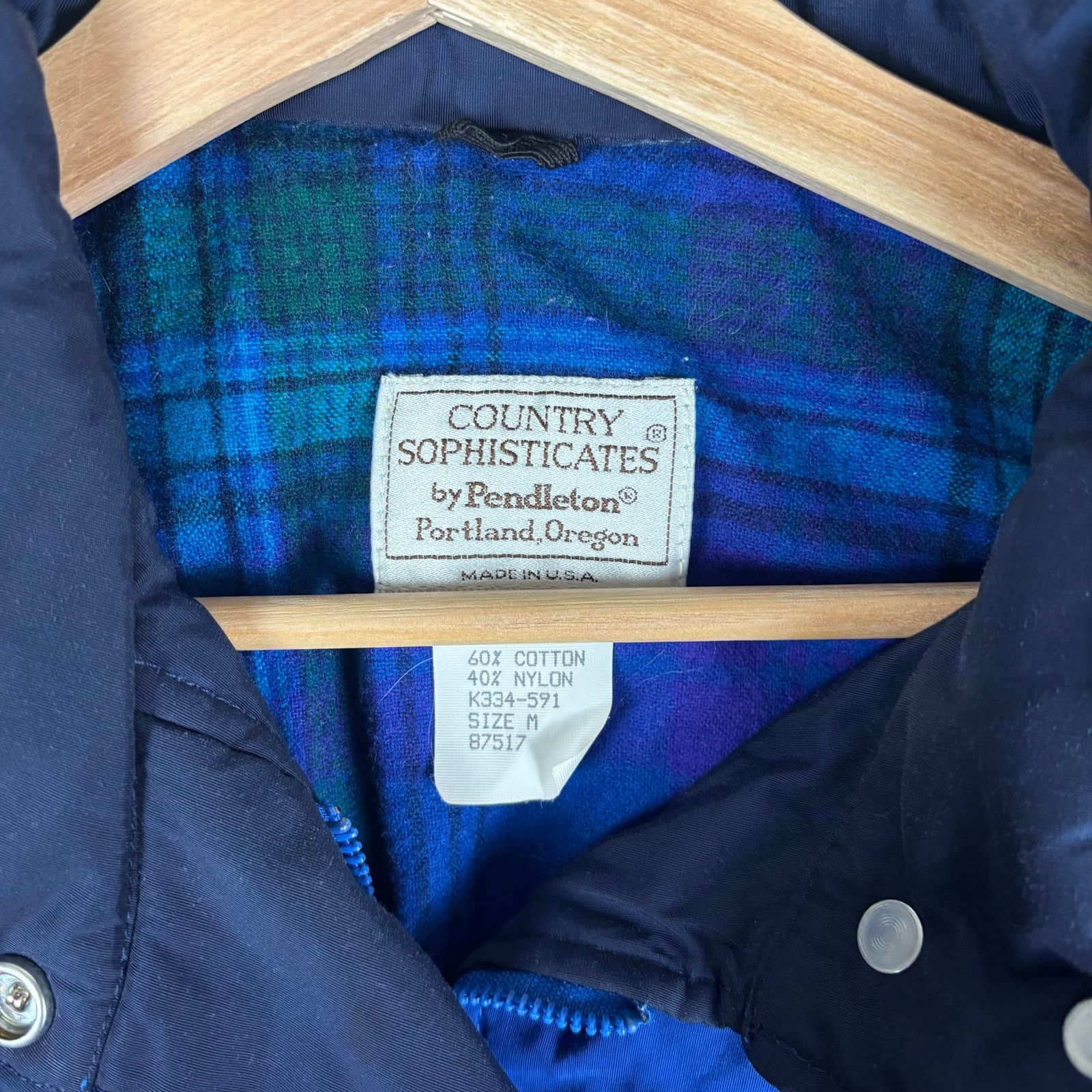 Pendleton VTG Pendleton 80s Country Sophisticates Plaid Medium Bomber Size US M / EU 48-50 / 2 - 4 Thumbnail