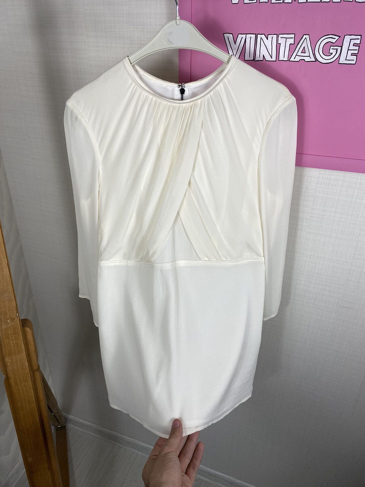 Burberry Burberry Pleated Cross Blouse Size S / US 4 / IT 40 - 6 Thumbnail