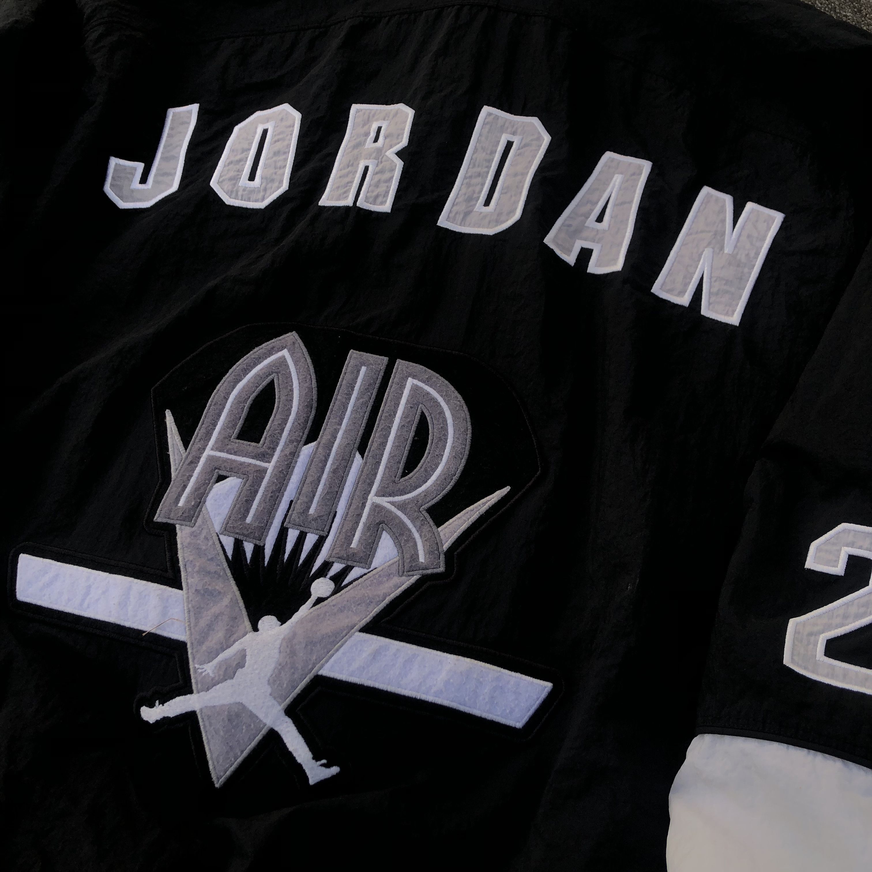 Nike Jacket vtg Nike Air Jordan Size US L / EU 52-54 / 3 - 7 Thumbnail