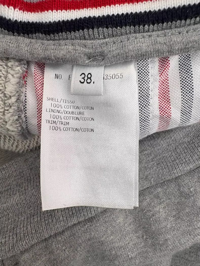 Thom Browne Thom Browne Grey trousers Size 25" / US 0 / IT 36 - 5 Thumbnail