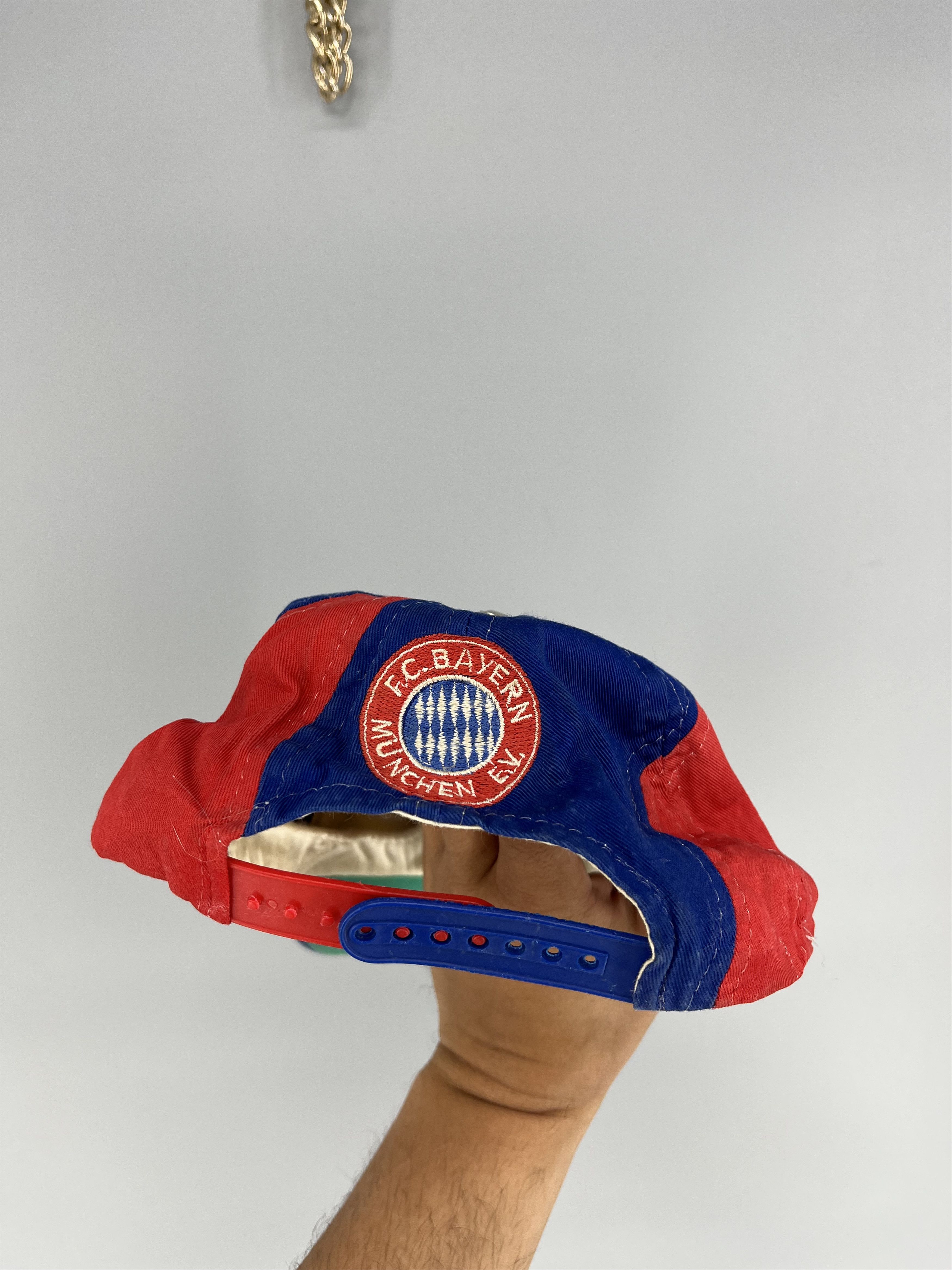Vintage 80s 90s Vintage FC Bayern Munchen archival Soccer Cap Size ONE SIZE - 7 Thumbnail