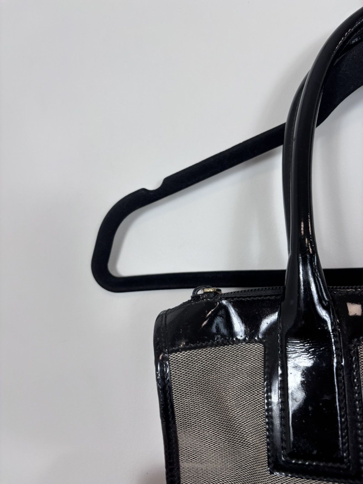 Gucci Gucci Canvas Patent Leather Gray Black Shoulder Handle Bag Size ONE SIZE - 7 Thumbnail