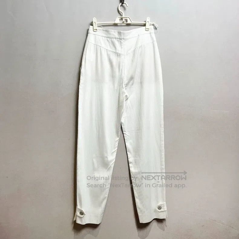 Chanel Chanel White logo diamond button trousers Size 25" / US 0 / IT 36 - 2 Thumbnail