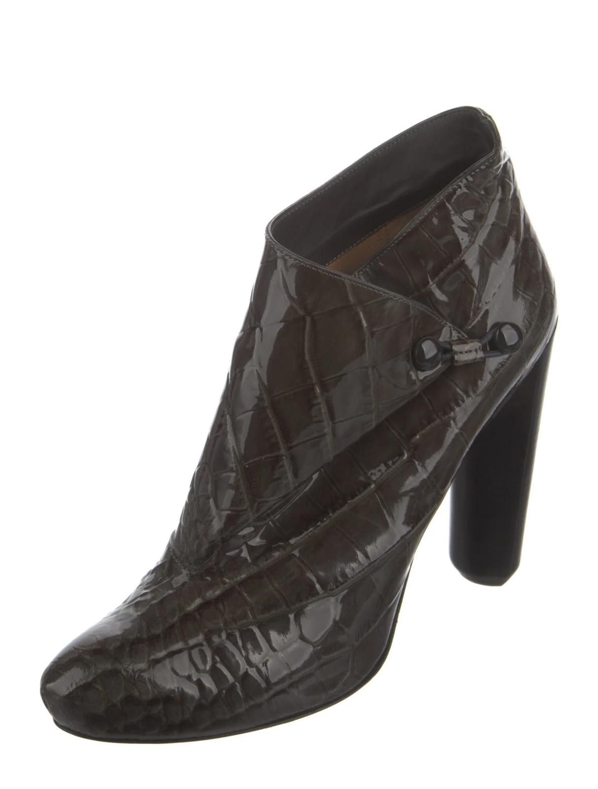 Louis Vuitton Louis Vuitton Alligator Patent Leather Boots US9 IT40 Size US 9 / IT 39 - 2 Thumbnail
