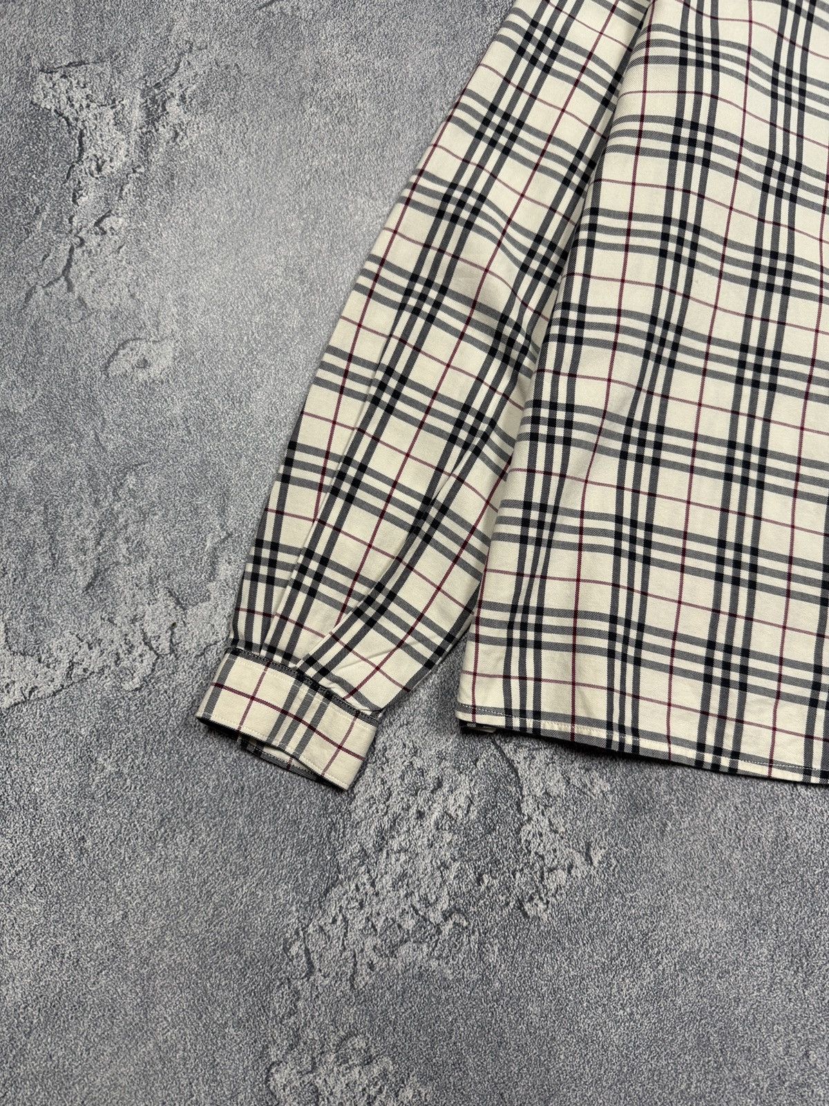 Burberry Vintage Burberry Monogram Cell Shirt Size US M / EU 48-50 / 2 - 3 Thumbnail