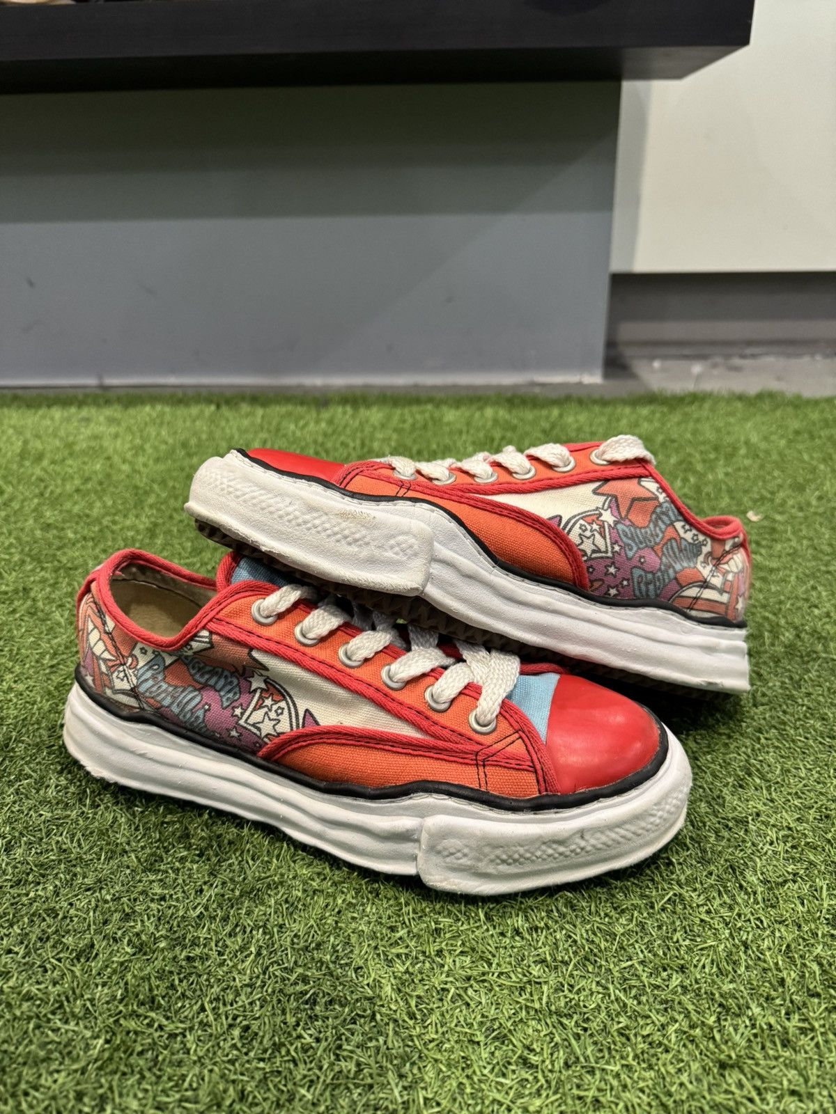 Maison MIHARA YASUHIRO Maison Mihara Yasuhiro Paterson Printed Sneaker Size US 9 / EU 42 - 1 Thumbnail