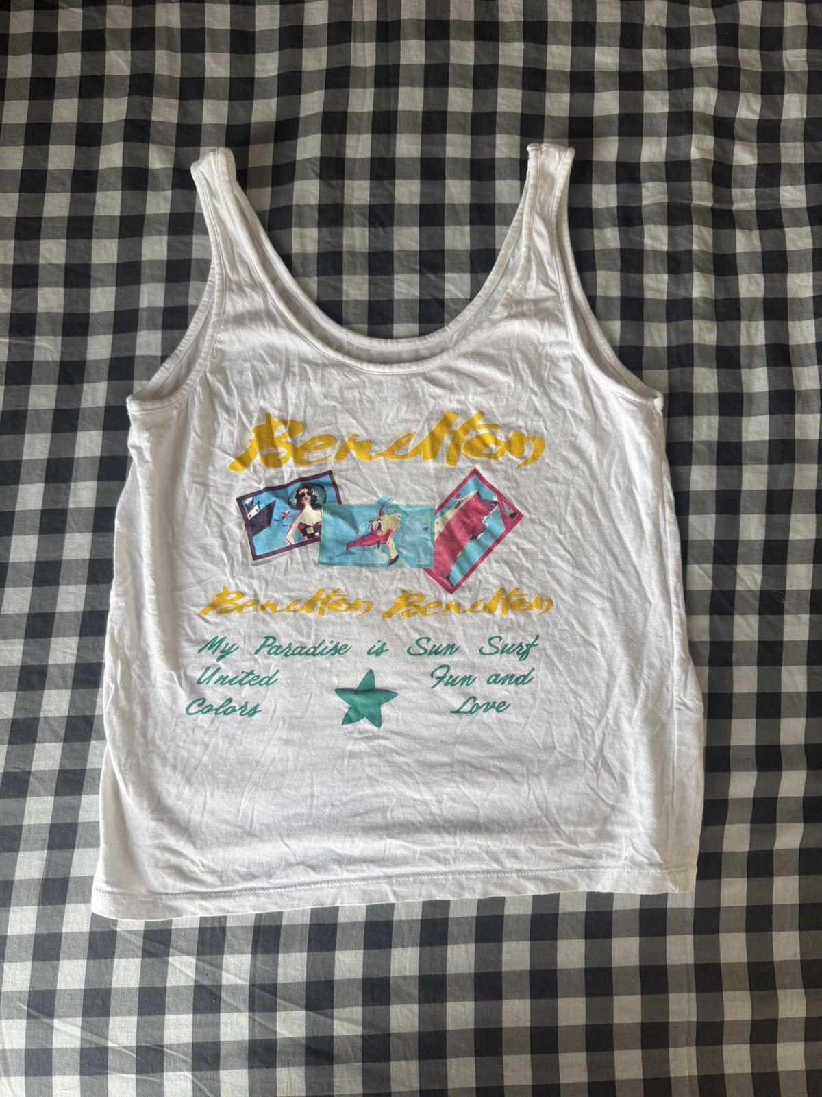 United Colors Of Benetton united colors of benetton white graphic tank ᡣ𐭩 •｡ৎ ˚⋅ Size S / US 4 / IT 40 - 1 Thumbnail
