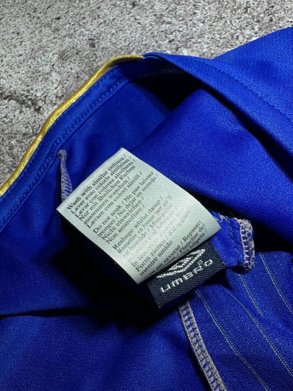 Chelsea Soccer × Umbro Chelsea 2005/06 Football Shirt Umbro Soccer Jersey Vintage Size US M / EU 48-50 / 2 - 9 Thumbnail