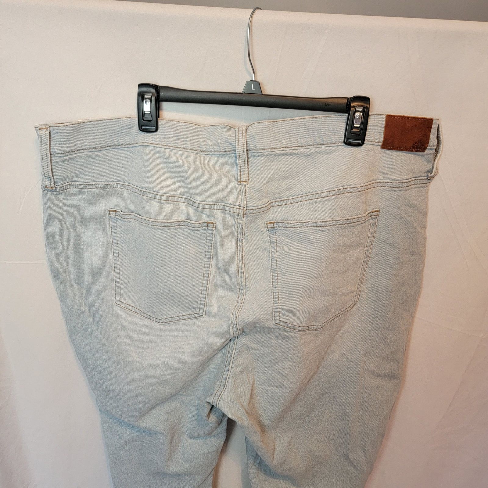J.Crew J.Crew Light Wash Crop Bootcut Jeans Size 36 Size 36" / US 14 / IT 50 - 9 Thumbnail