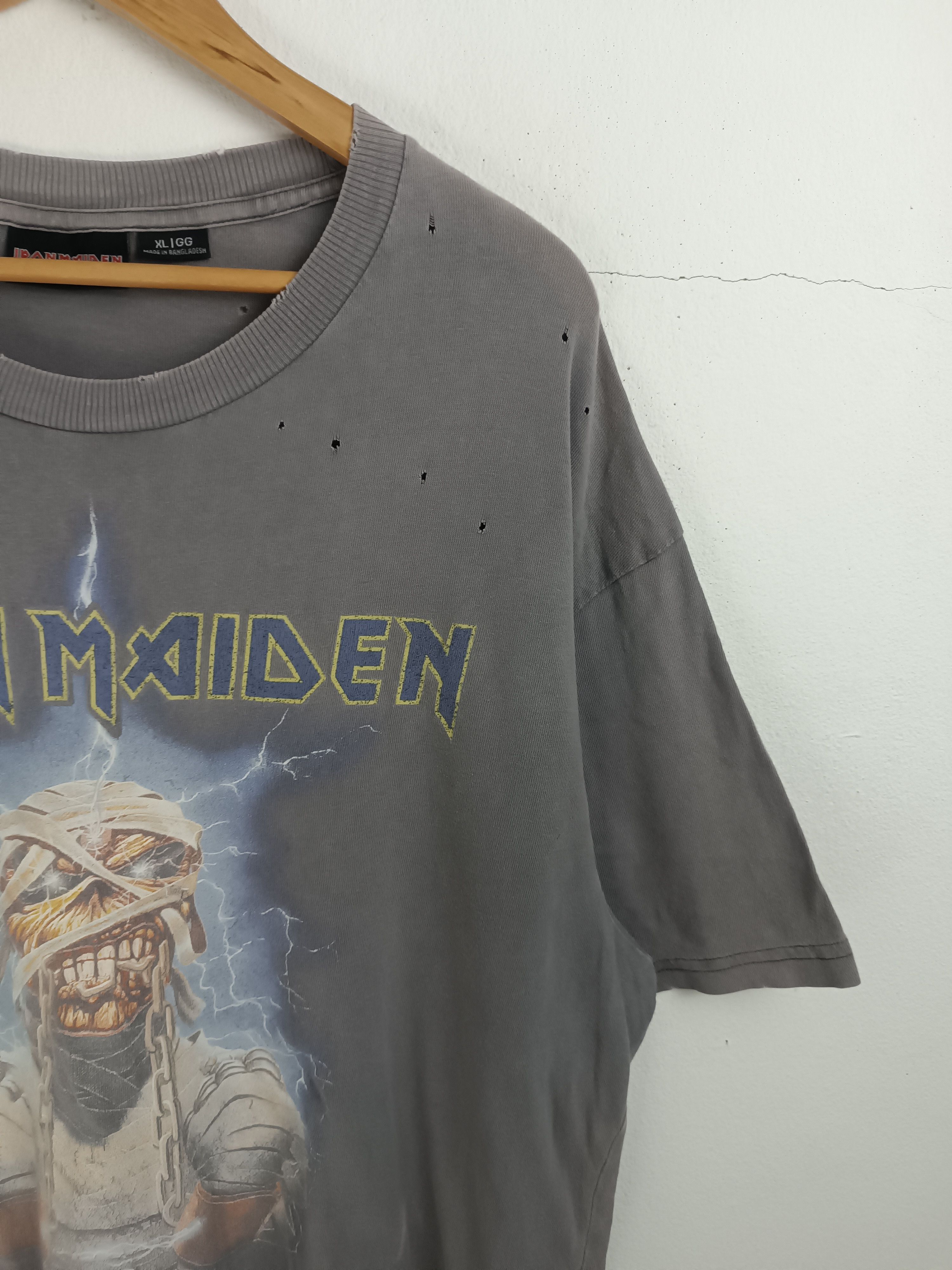 Band Tees THRASHED FADED VINTAGE IRON MAIDEN EDDIE METAL ROCK PUNK TEE Size US XL / EU 56 / 4 - 6 Thumbnail
