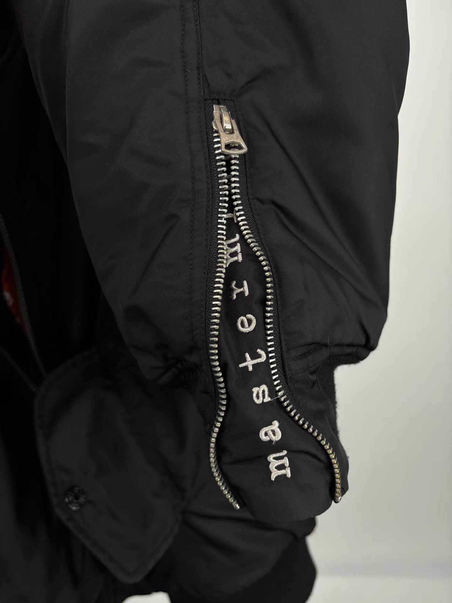 Mastermind Japan MMJ MASTERMIND × ROARGUNS Collaboration MA-1 Bomber Jacket Size US L / EU 52-54 / 3 - 3 Thumbnail