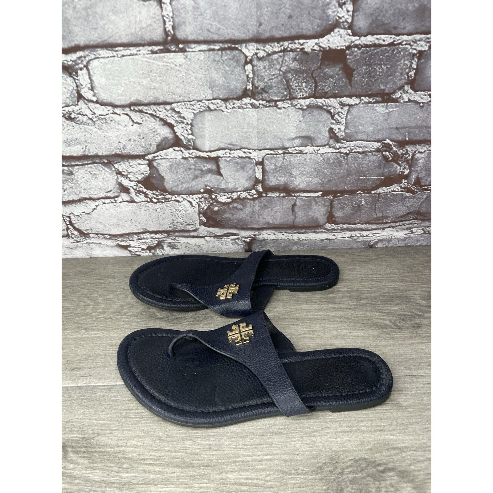 Tory Burch Tory Burch Jole Navy Blue Thong Tumbled Leather Sandals Wome Size US 6.5 / IT 36.5 - 11 Thumbnail