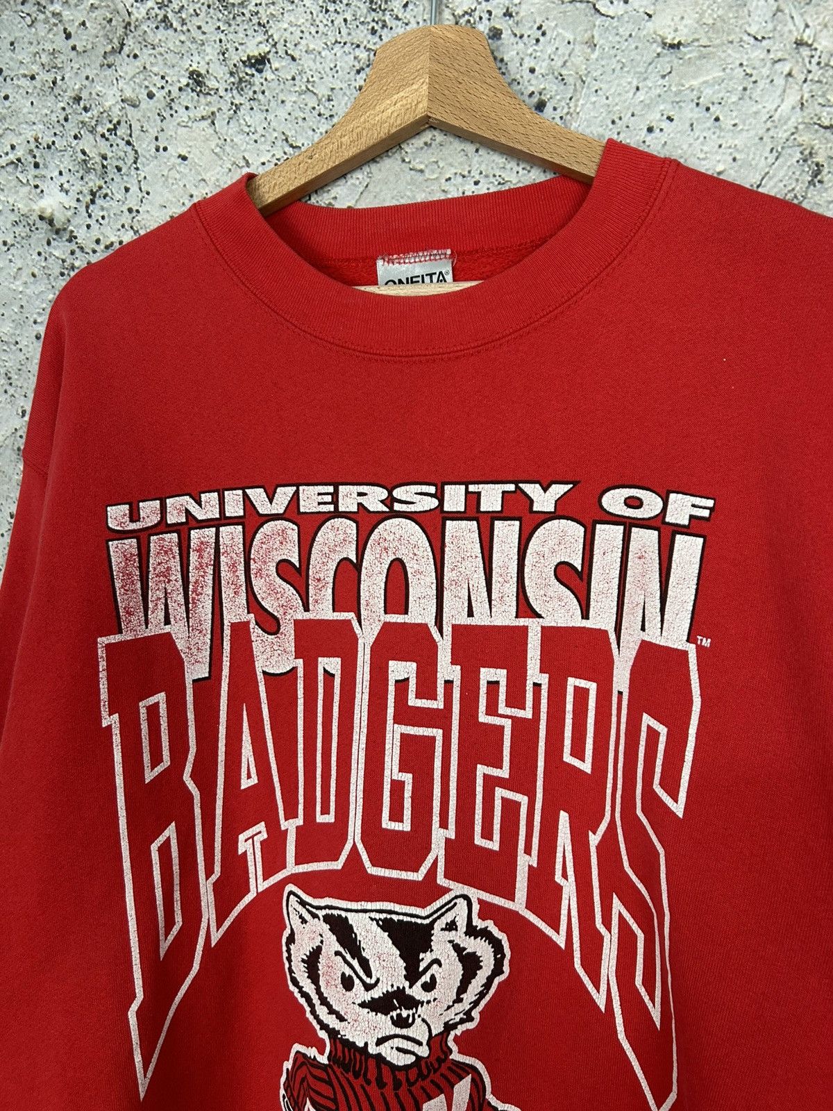 Vintage Vintage University Of Wisconsin Badgers Archive Sport 90s Size US L / EU 52-54 / 3 - 3 Thumbnail