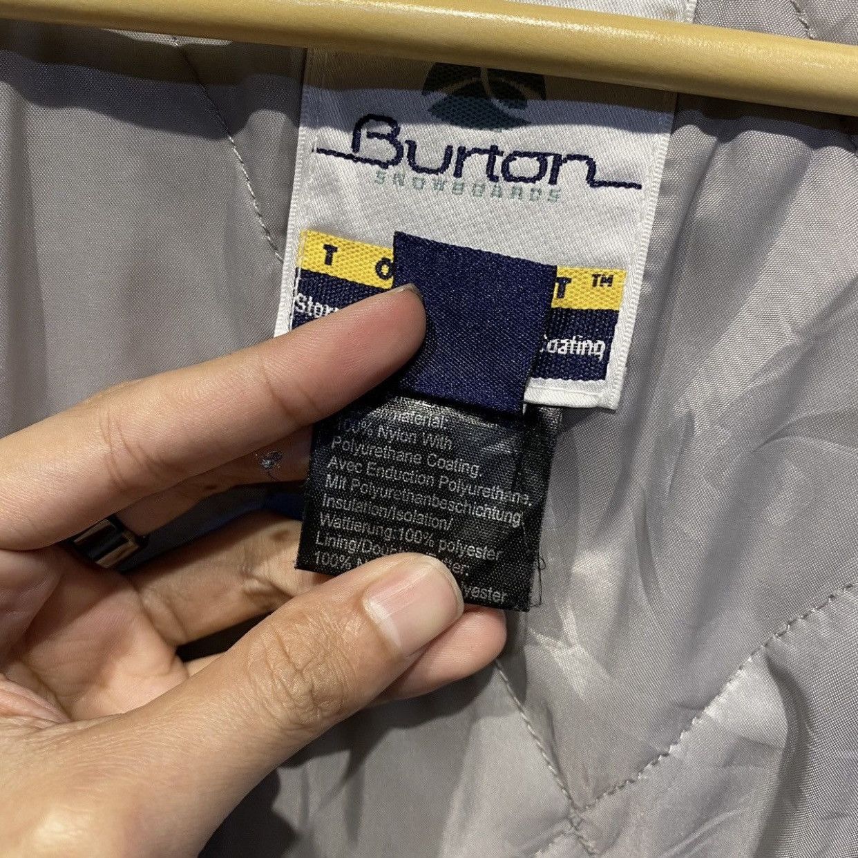 Burton vintage Burton Snowboards Toast StormLite Fabric jacket blue Size US L / EU 52-54 / 3 - 16 Thumbnail