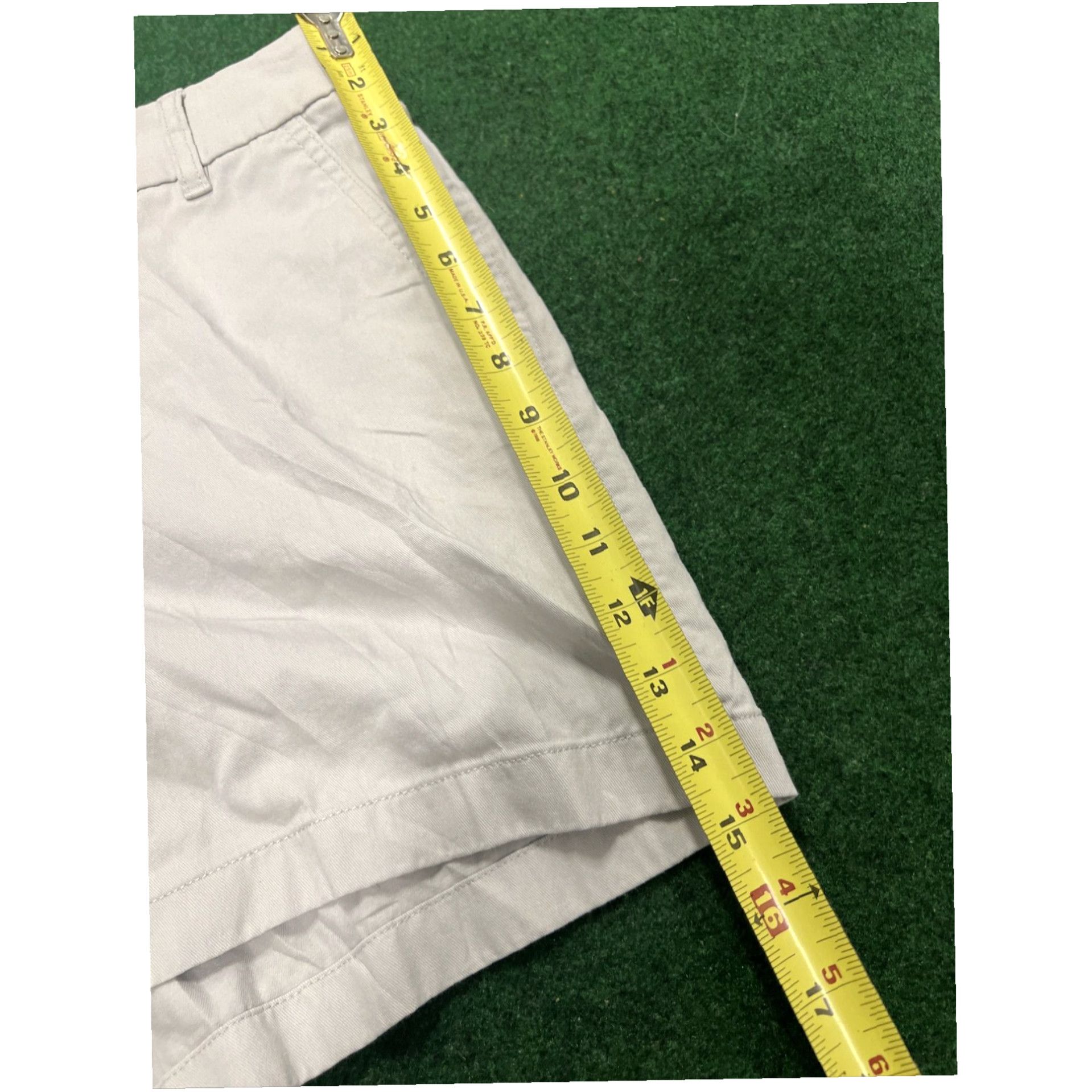 J.Crew J.Crew Chino Women’s Shorts Khaki Beige size 16 Size 38" / US 16 / IT 52 - 7 Thumbnail