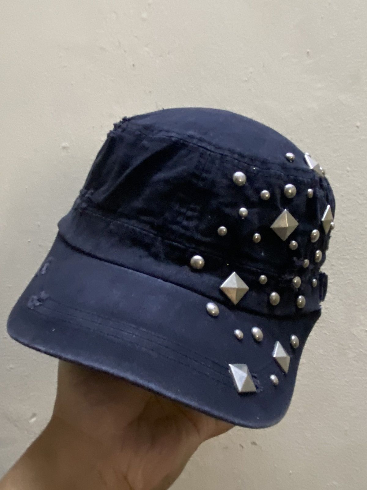 If Six Was Nine Vintage 2000s studed kptal style Size ONE SIZE - 1 Thumbnail