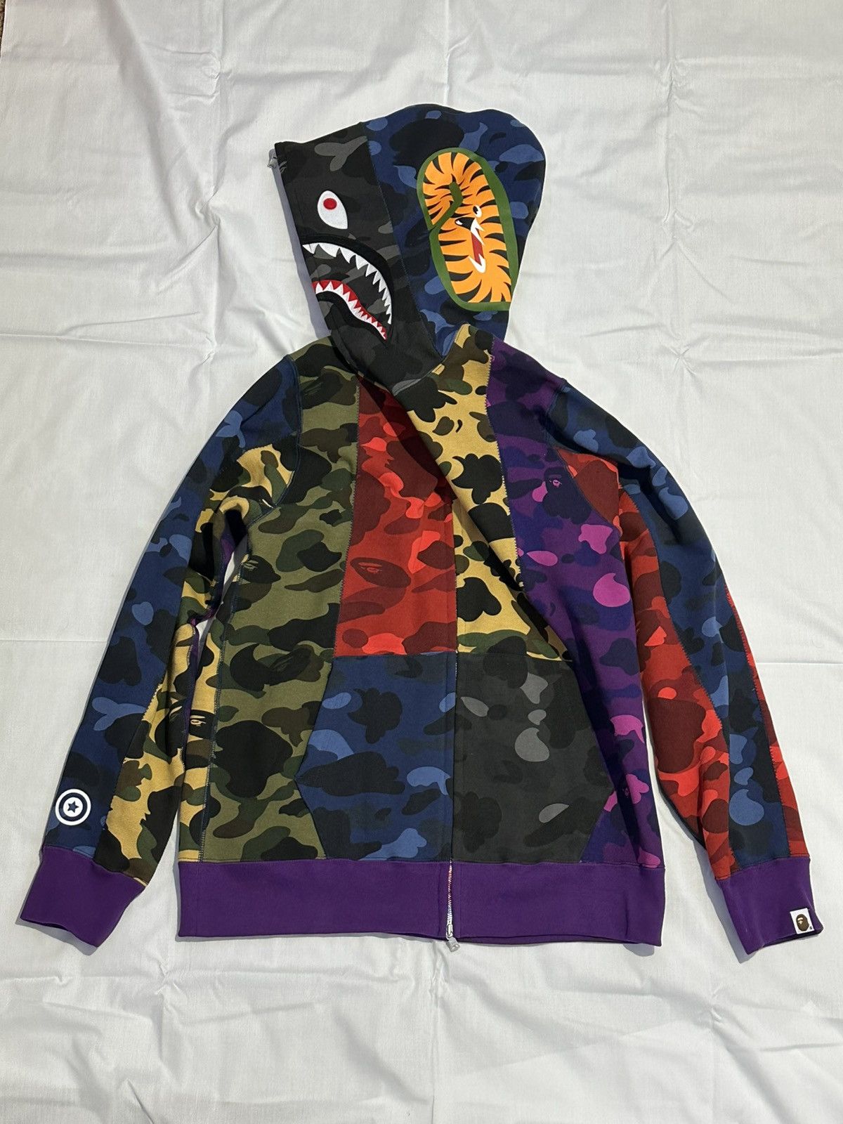 Bape BAPE Multicolor Mix Crazy Camo Shark Full Zip Hoodie Size US XL / EU 56 / 4 - 2 Thumbnail