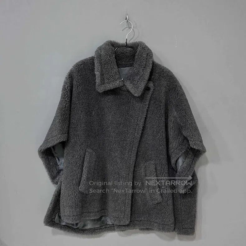 Max Mara Max Mara one-size-fits-all Gray Teddy Vest Jacket Size S / US 4 / IT 40 - 1 Thumbnail