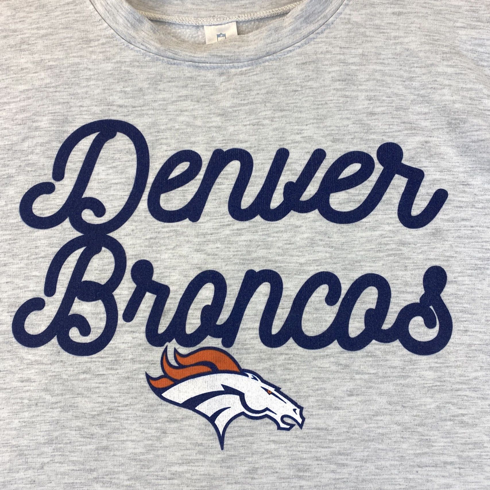 Vintage Women's Long Sleeve Sweatshirt T-Shirt Tops Broncos Casual M Pullover /68-13 Size M / US 6-8 / IT 42-44 - 2 Thumbnail