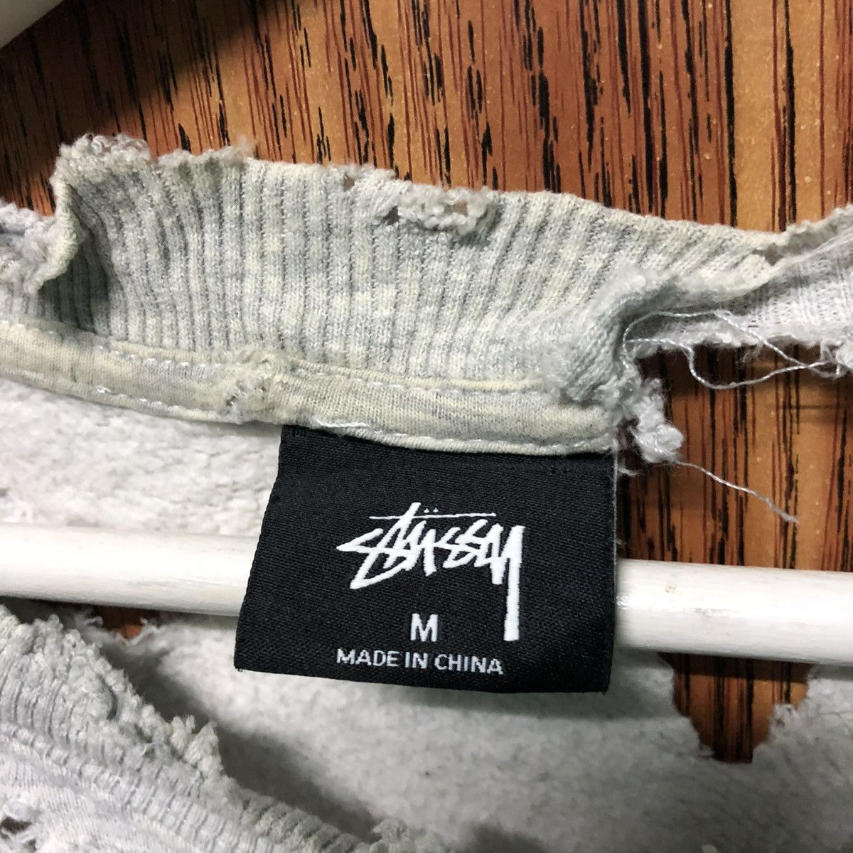 Stussy Vintage Stussy Distressed Sweatshirt Crewneck Size US M / EU 48-50 / 2 - 8 Thumbnail