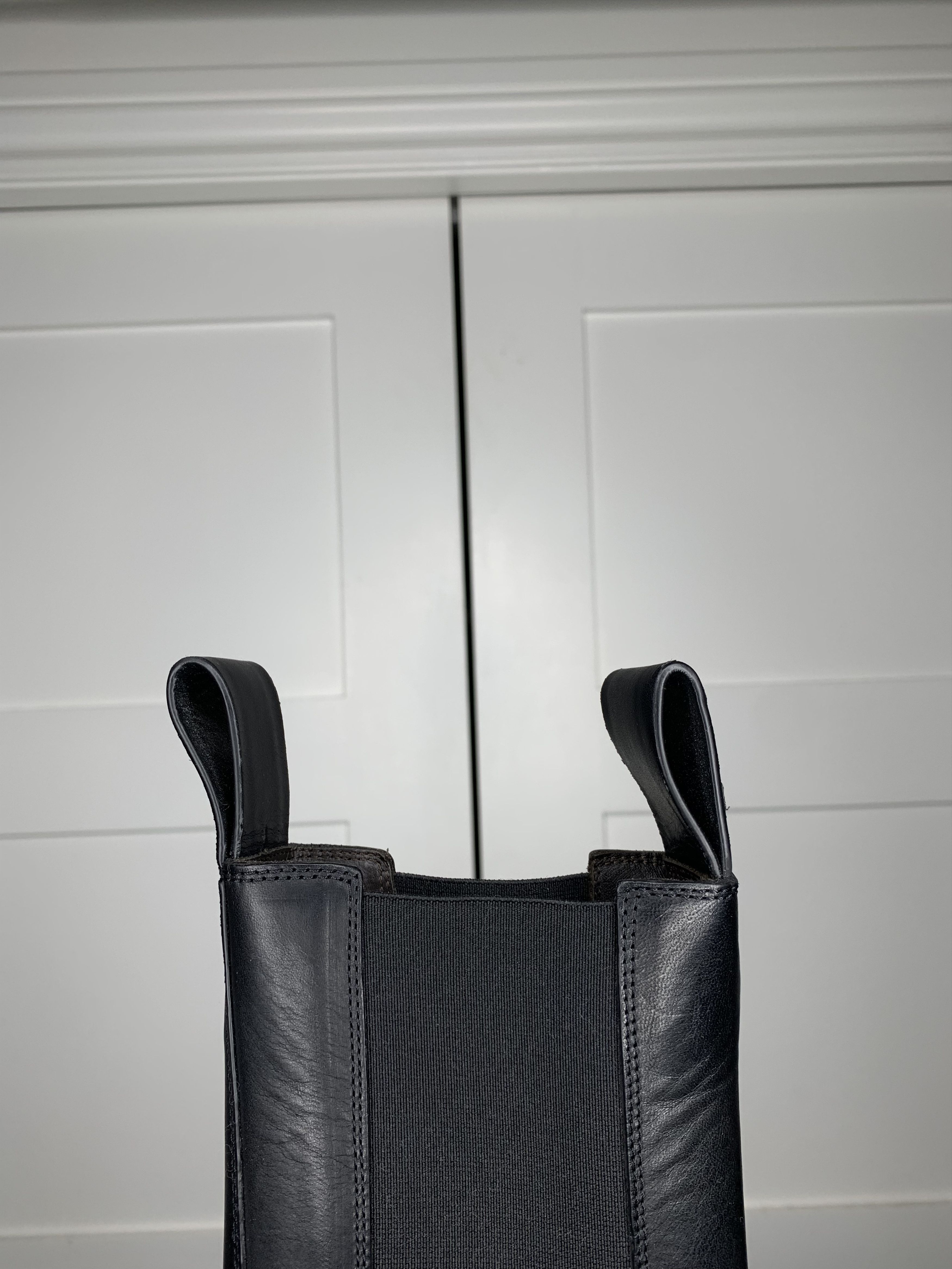 Bottega Veneta Bottega Veneta Tire Lug Leather Black Chelsea Boots Size US 7.5 / EU 40-41 - 11 Thumbnail