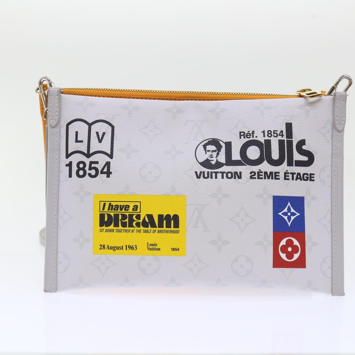 Louis Vuitton LOUIS VUITTON Monogram White Flat Mensenger Shoulder Bag Size ONE SIZE - 3 Thumbnail