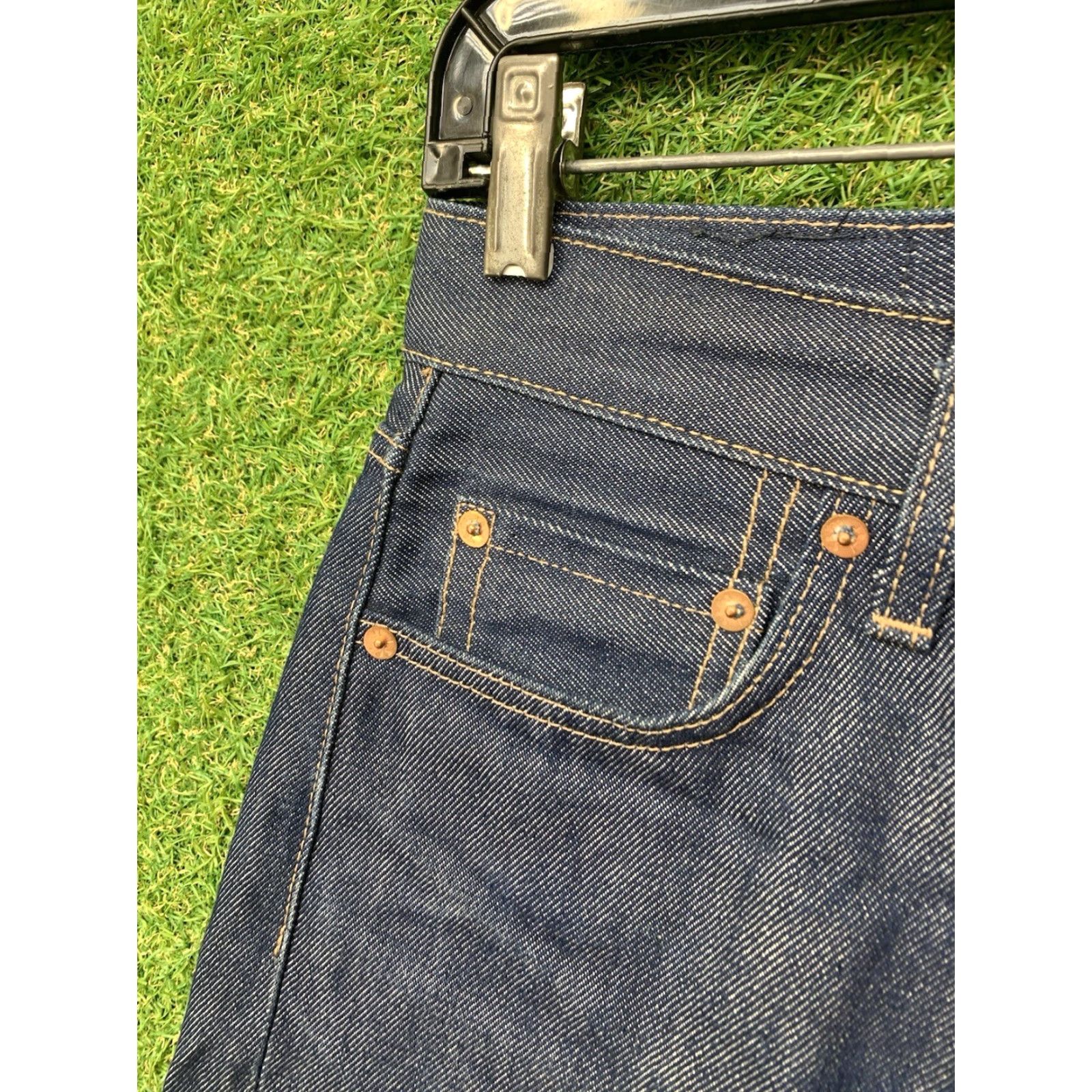 Levi's VINTAGE Levi's 501 Jeans Mens 29x31 Selvedge Denim Dark Wash Made & Crafted 80s Theme Slim Straight Size US 29 - 3 Thumbnail
