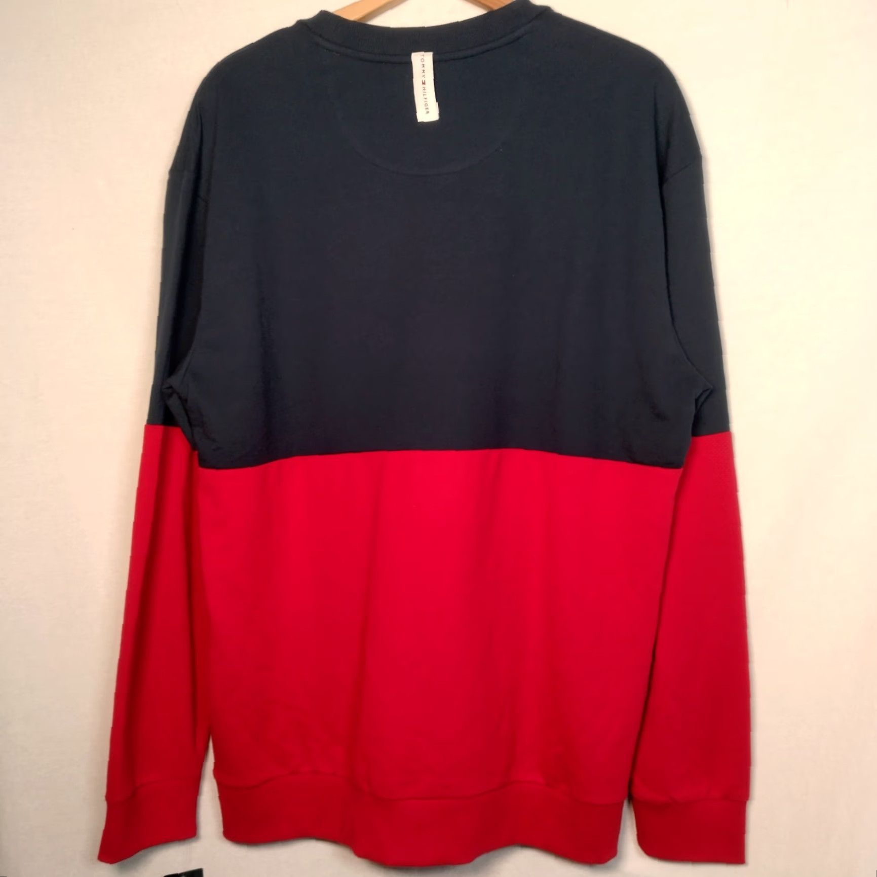 Tommy Hilfiger VINTAGE Tommy Hilfiger Shirt Me L Long Sleeve Red Blue Knit Top Sleepwear NEW Size US L / EU 52-54 / 3 - 2 Thumbnail