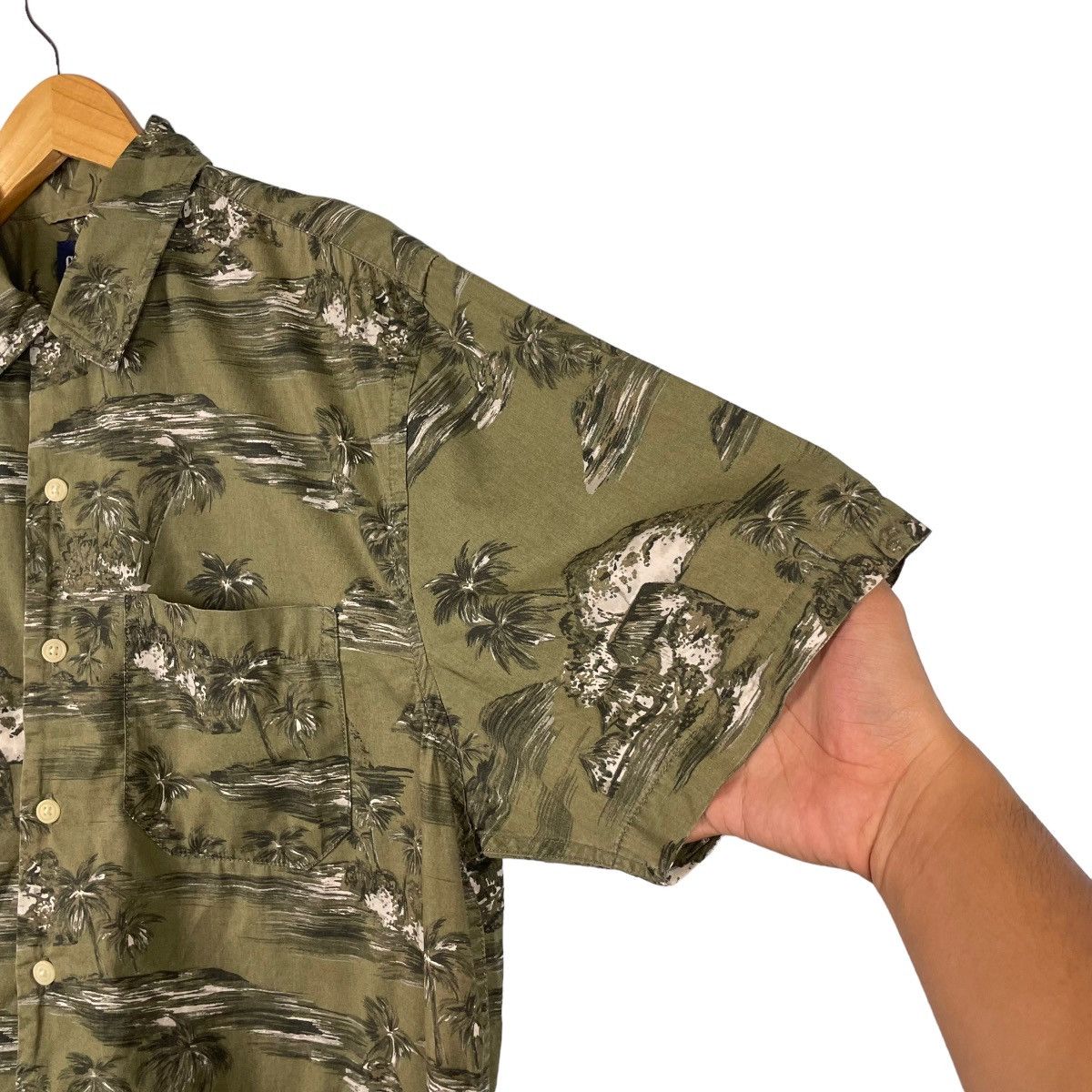 Gap Vintage Gap Hawaiian Shirt Oversized Shirt Size US M / EU 48-50 / 2 - 9 Thumbnail