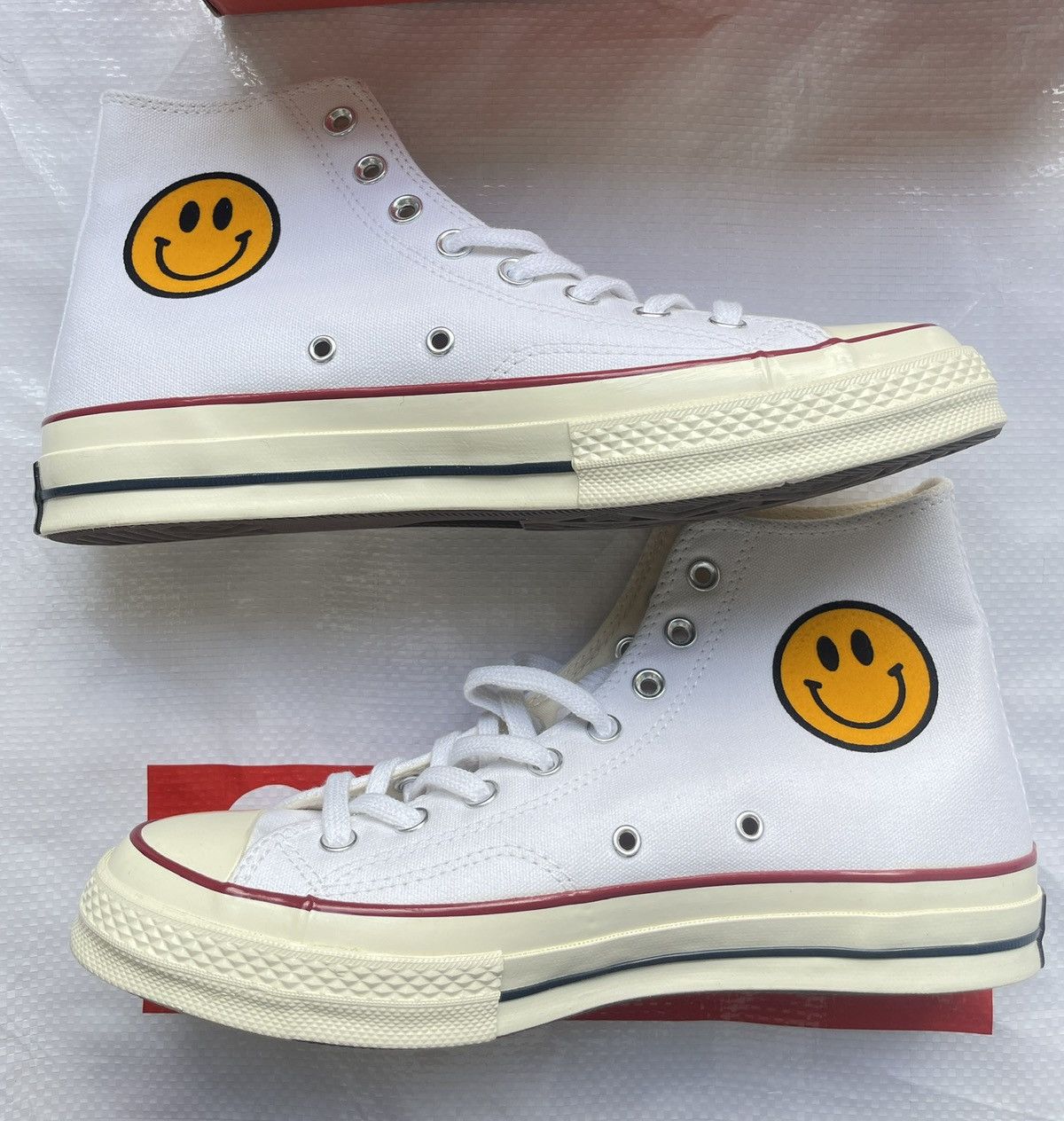 Converse × Market New 8.5 Market WHITE Chuck 70 Hi RARE Sneaker Size US 8.5 / EU 41-42 - 3 Thumbnail