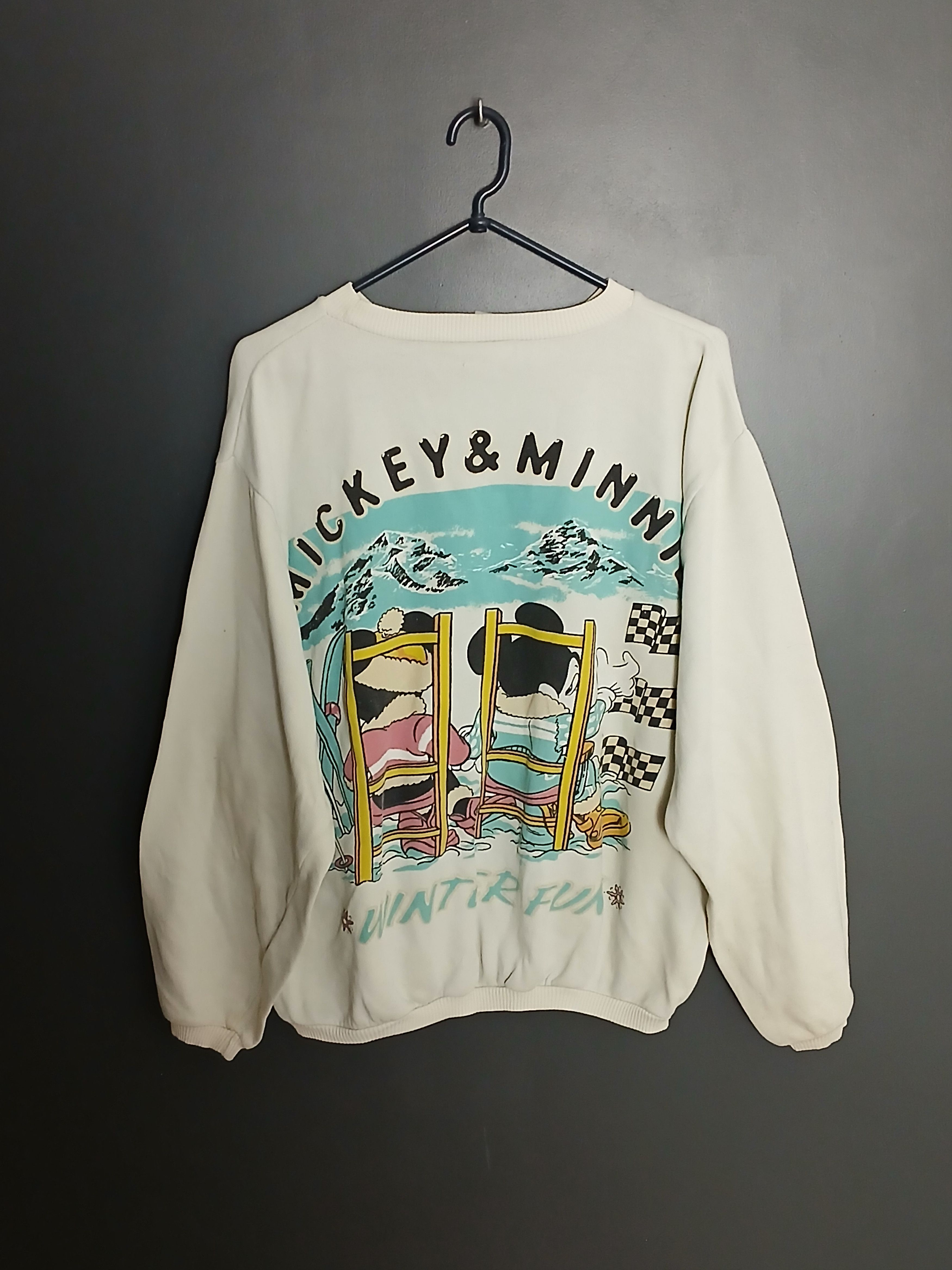 Disney × Vintage Vintage Disney Mickey Mouse & Minnie Mouse Sweatshirt Size US XL / EU 56 / 4 - 2 Thumbnail
