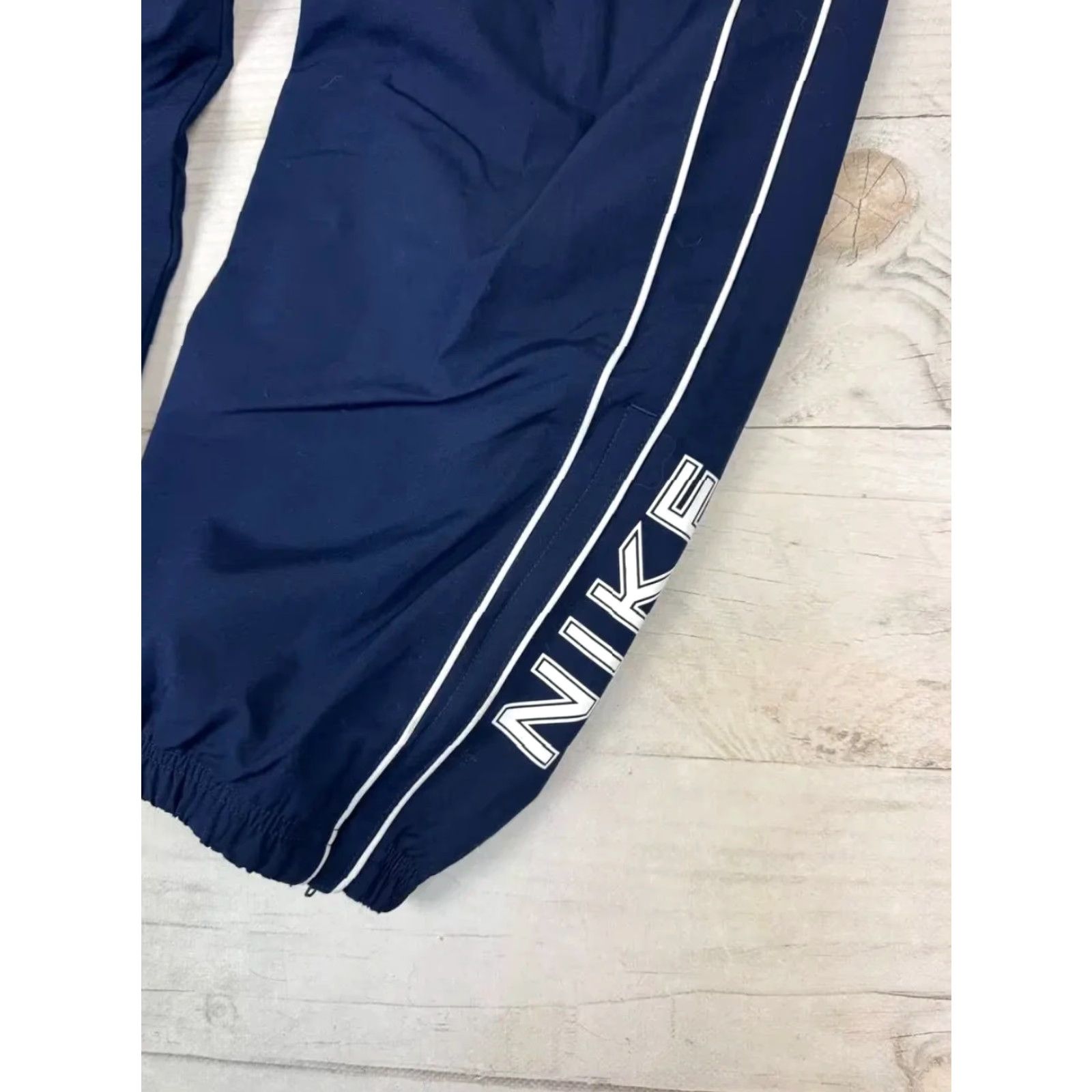 Nike VINTAGE Nike Track Pants Pants Men M Blue Nylon Striped Logo 00s Y2K Activewear Gym & Training Running & Jogging 80s 90s 00s Mens Size US 31 - 6 Thumbnail