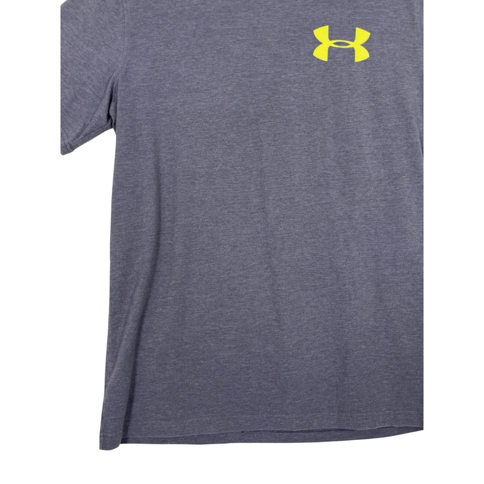 Under Armour Under Armour Large T-Shirt Gray with Fish Graphic Size US L / EU 52-54 / 3 - 10 Thumbnail