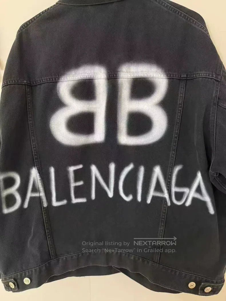 Balenciaga Balenciaga Graffiti Denim Jacket Size US S / EU 44-46 / 1 - 3 Thumbnail