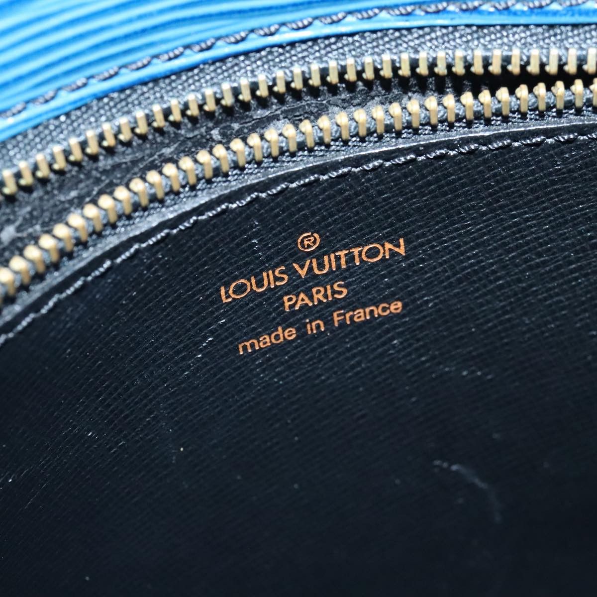 Louis Vuitton LOUIS VUITTON Epi Saint Cloud GM Shoulder Bag Toledo Blue Size ONE SIZE - 14 Thumbnail