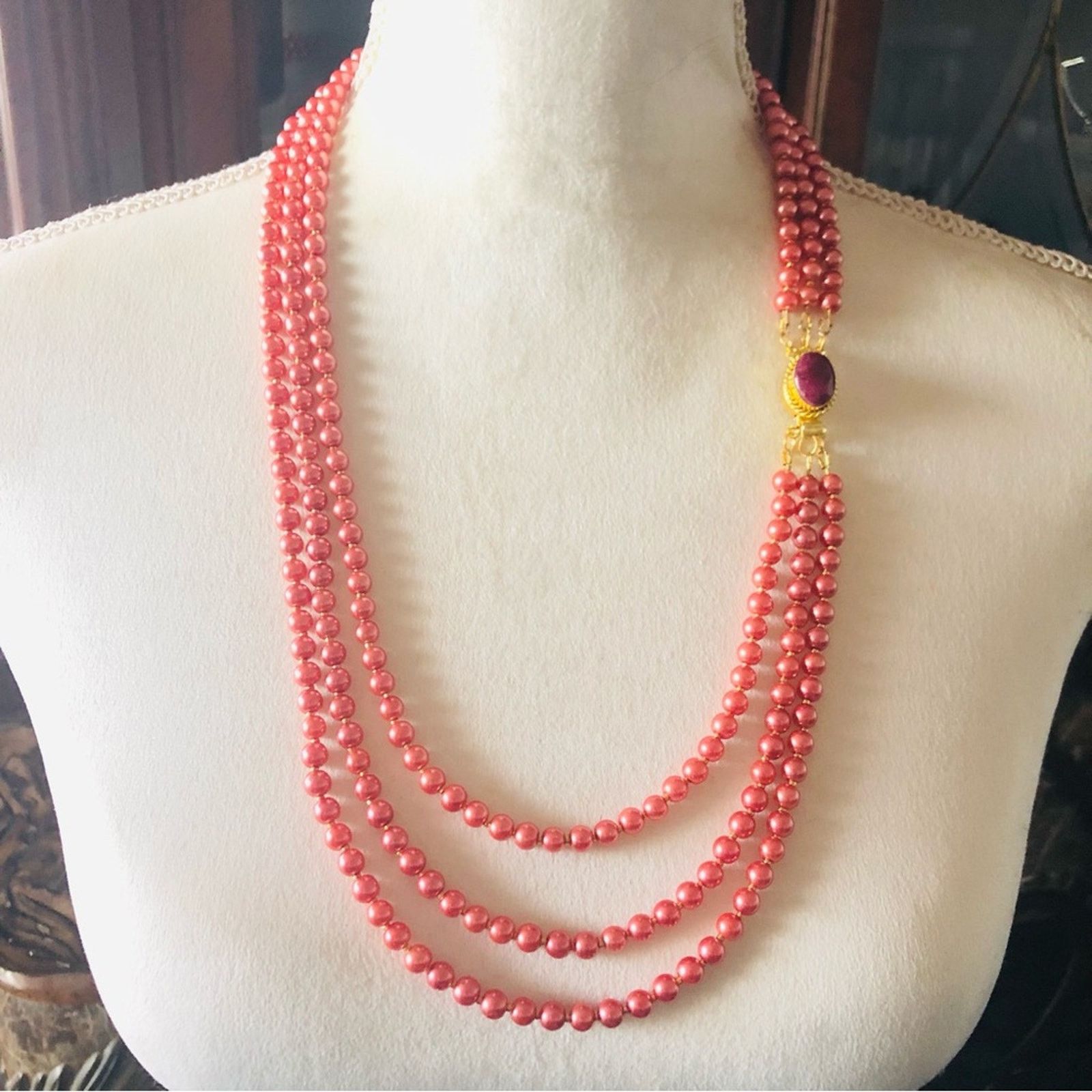 Handmade Handcrafted triple strand rose pearl genuine ruby necklace Size ONE SIZE - 2 Thumbnail