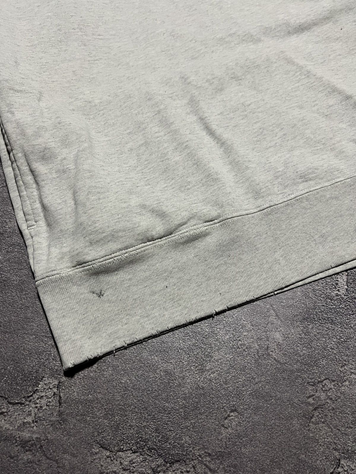 Supreme Vintage 90s Supreme Hoodie Distressed Thrashed Streetwear Size US M / EU 48-50 / 2 - 7 Thumbnail
