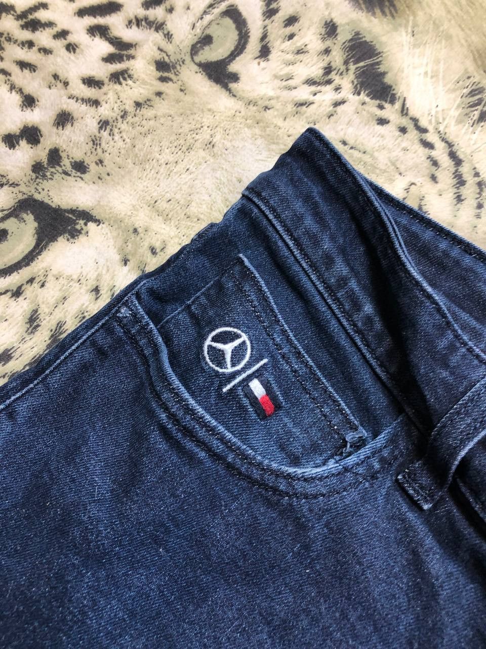 Tommy Hilfiger tommy hilfiger mercedes jeans STREETWEAR Size US 34 / EU 50 - 7 Thumbnail