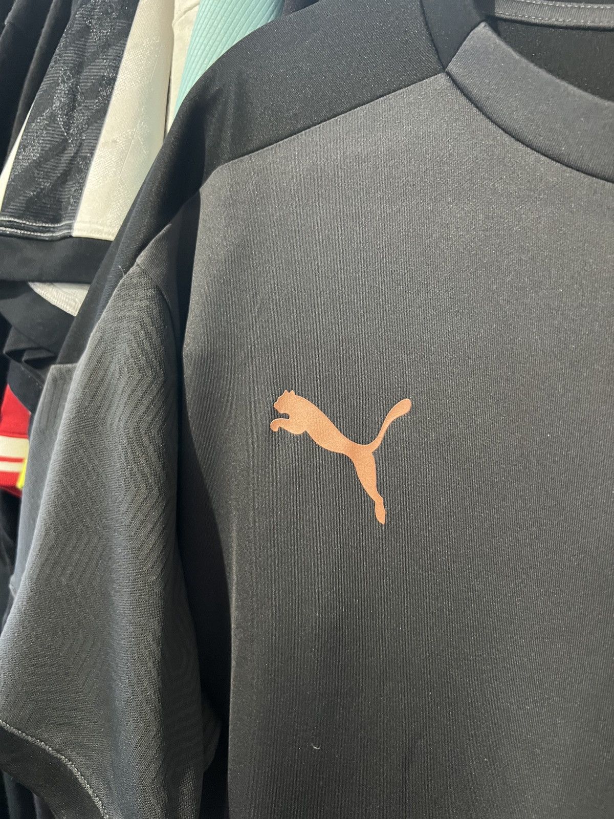 Puma × Vintage 2022/2023 PUMA MANCHESTER CITY TRAINING Size US XL / EU 56 / 4 - 4 Thumbnail