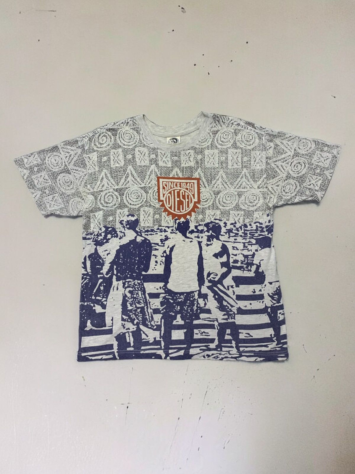Diesel × Vintage Rare 90s Diesel Only The Brave All Overprint Tshirt Size US L / EU 52-54 / 3 - 1 Thumbnail