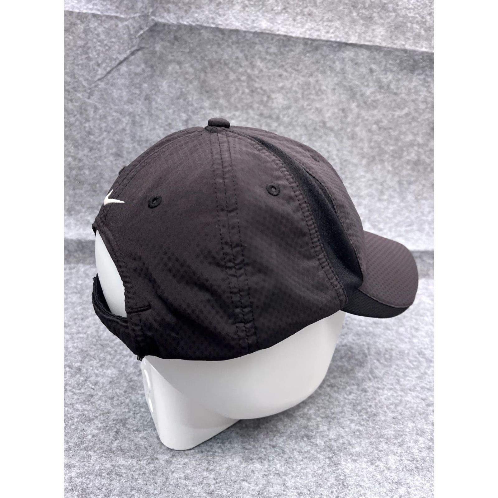 Nike Nike Golf Hat Cap Adjustable One Size Black Balboa 100% Polyester Outdoor Sports Men Womens Golfer Cap Size ONE SIZE - 7 Thumbnail