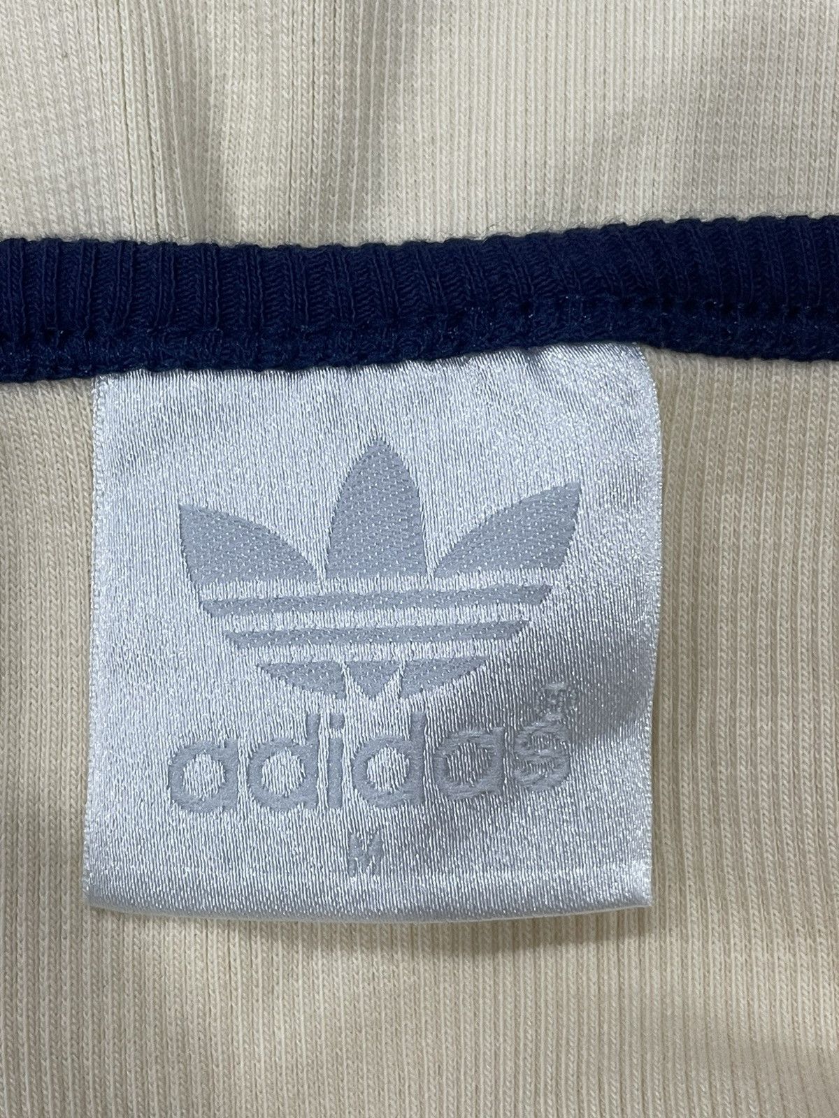 Adidas Vintage Adidas Grey Tag Tops Size M / US 6-8 / IT 42-44 - 5 Thumbnail