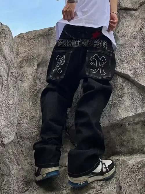 image of Vintage Stack Hiphop Baggy Y2K Jeans in Black, Men's (Size 28)