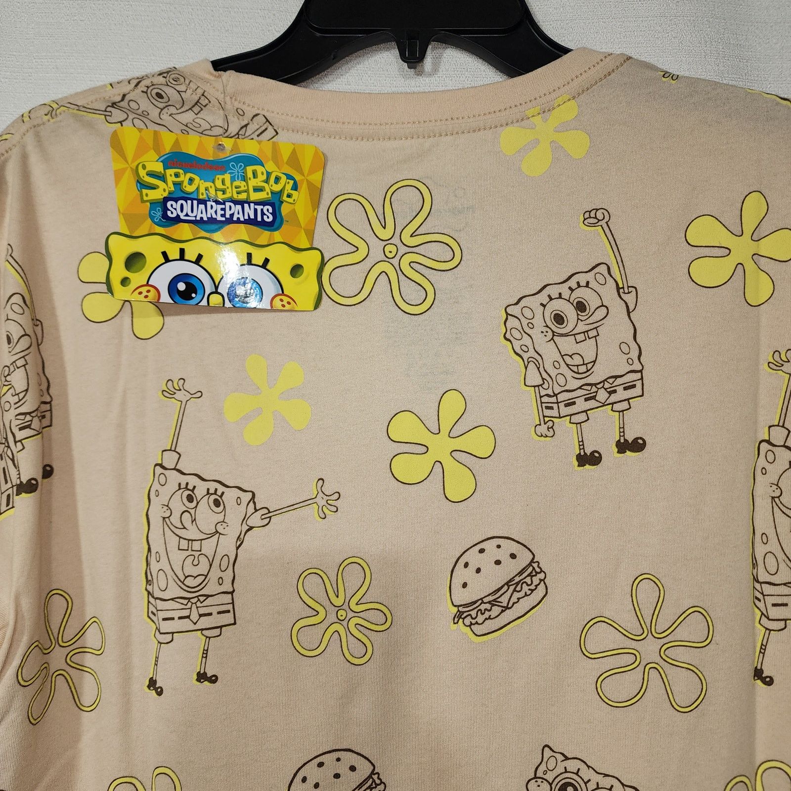 Peanuts SpongeBob and Krabby Patty men's medium short sleeve shirt Size US M / EU 48-50 / 2 - 6 Thumbnail