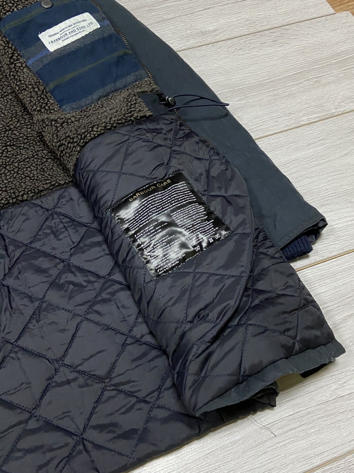 Barbour Barbour Oakum Wax Jacket Navy Waxed Cotton England Style Size US XL / EU 56 / 4 - 13 Thumbnail