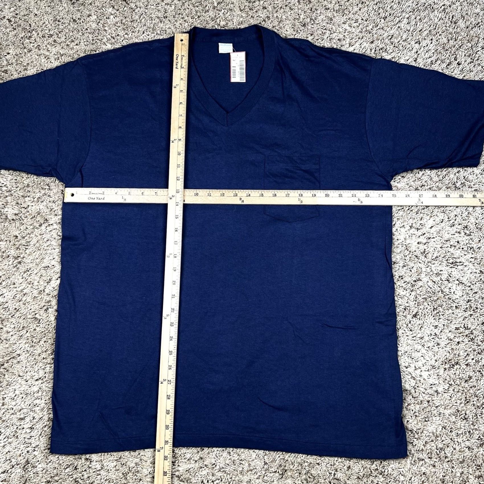 Sears VINTAGE The Mens Store T-Shirt Blue 90s Selvedge Pocket V-Neck XL Tall Big & Tall Mens Shirts Size US XL / EU 56 / 4 - 6 Thumbnail