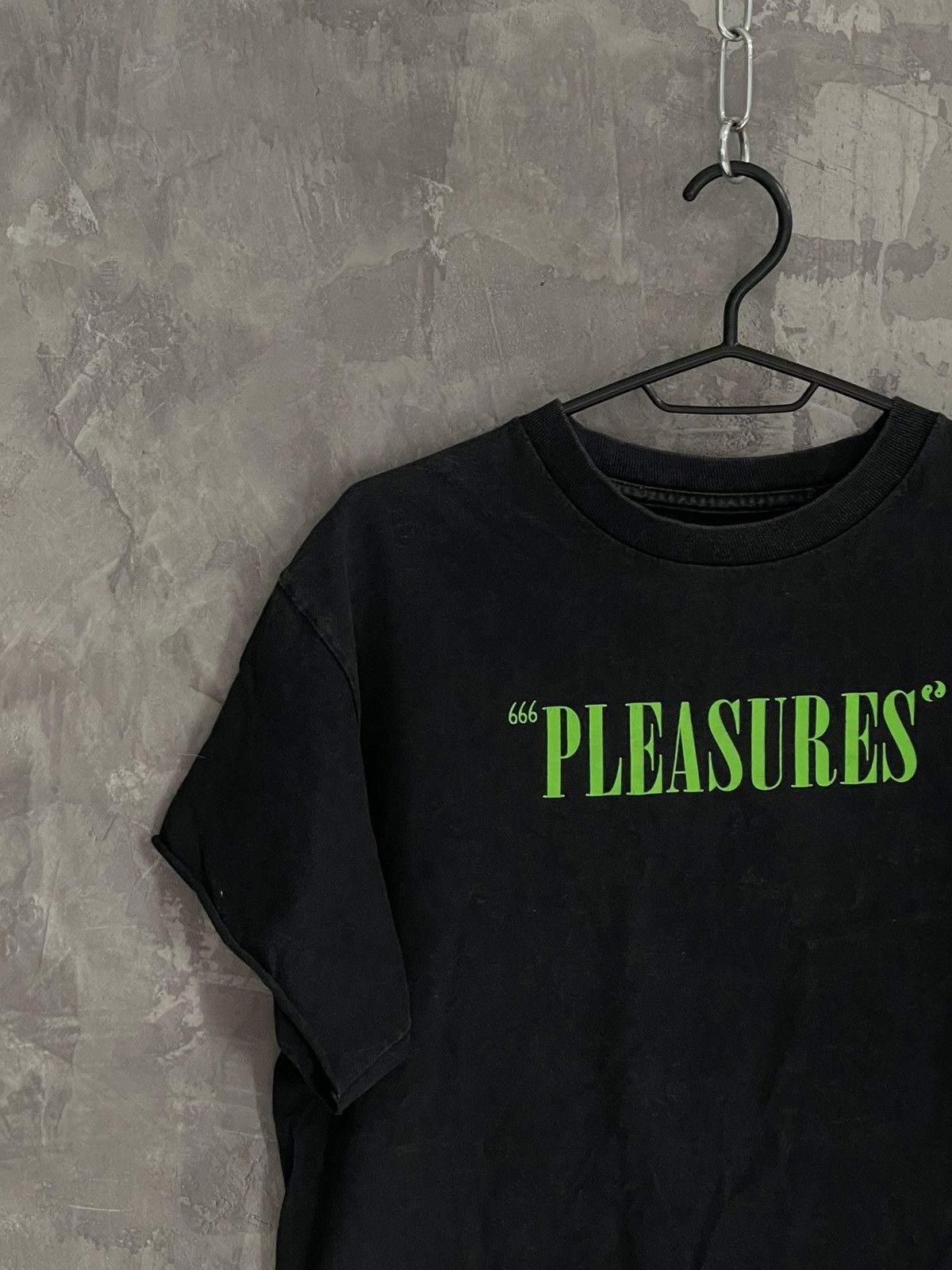 Pleasures Pleasures Sk8 Streetwear Faded T-shirt vintage Size US M / EU 48-50 / 2 - 3 Thumbnail