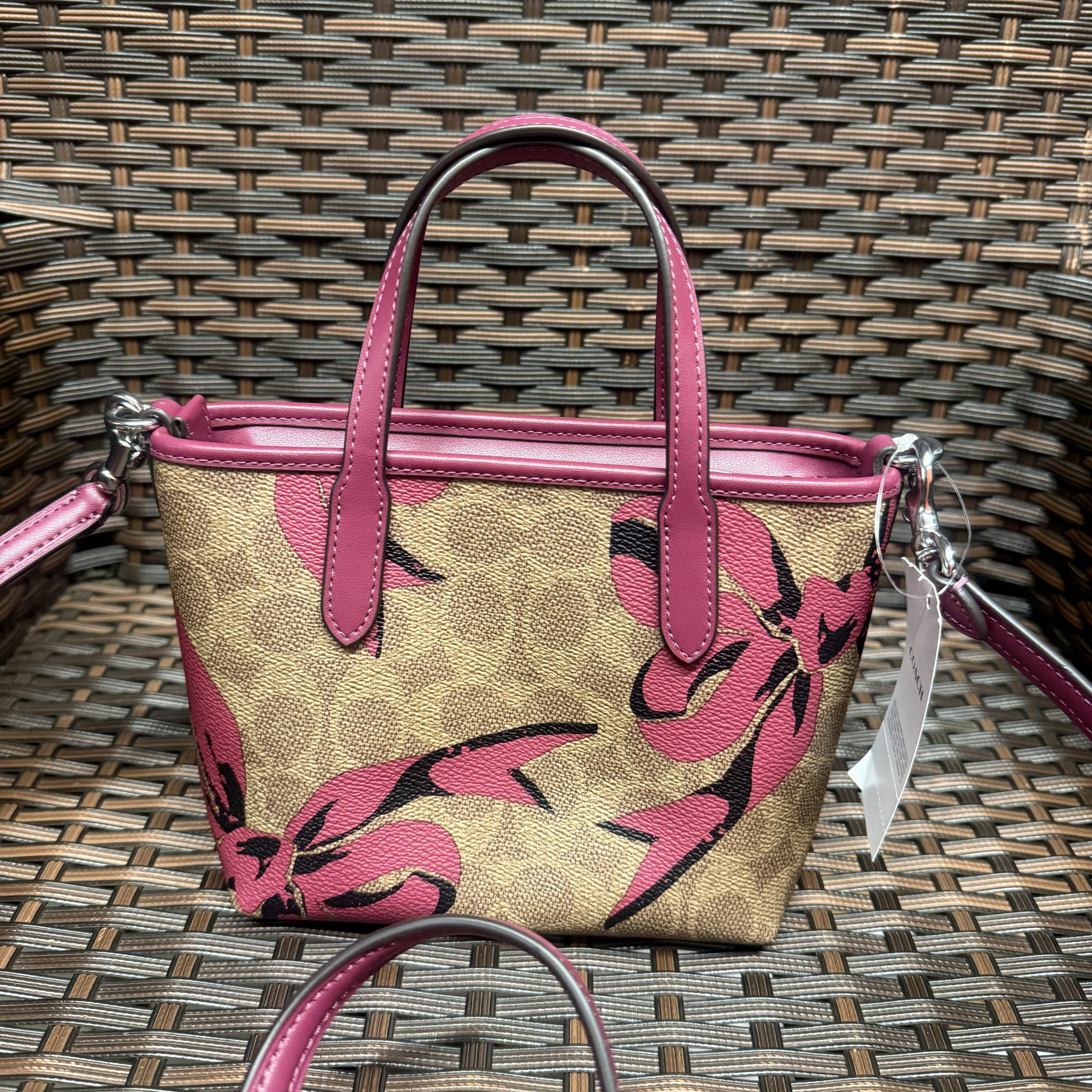 coach City Mini Tote Bag In Signature canvas crossbody CY736