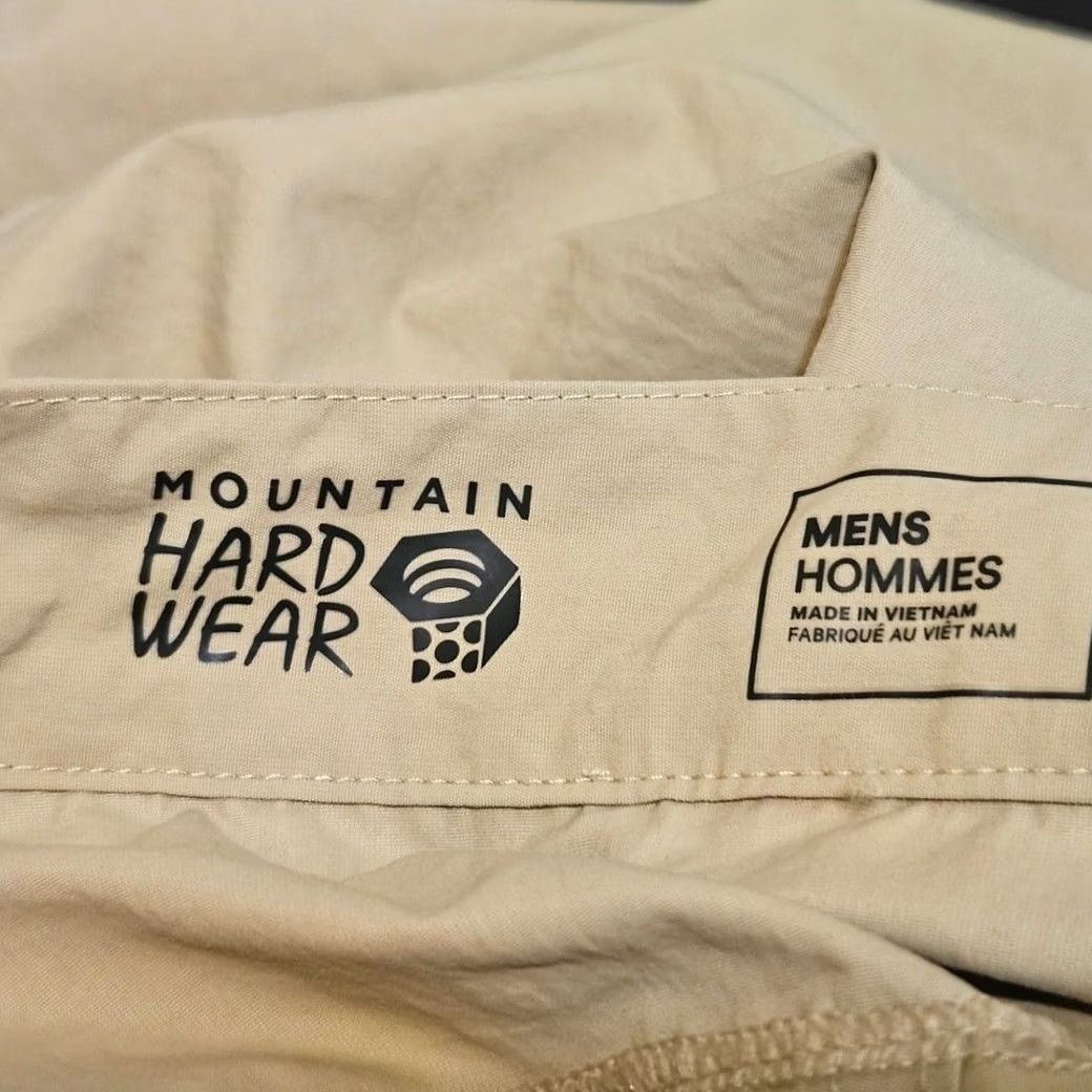 Mountain Hardwear VINTAGE Mountain HardWear Stryder Pants Mens 42/30 Tan Cargo Inseam 30 Brown Hiking Pockets Size US 42 / EU 58 - 3 Thumbnail