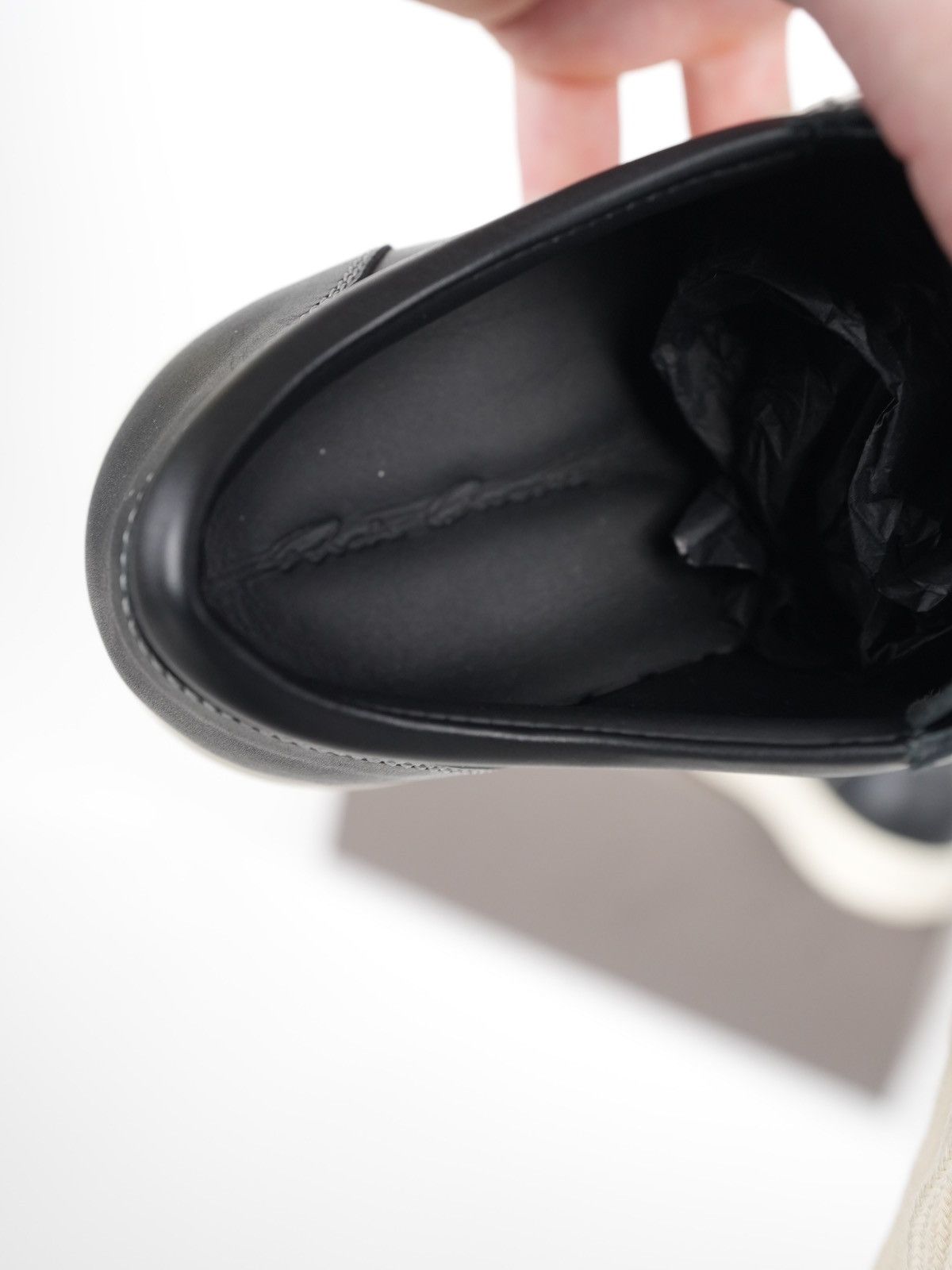 Rick Owens × Rick Owens Drkshdw Rick Owens Black Leather Vintage Vans Low Top Sneakers Size US 6 / IT 36 - 9 Thumbnail